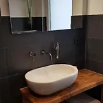 Apartamento Stadtnahe Mit Garten Und Parkplatz