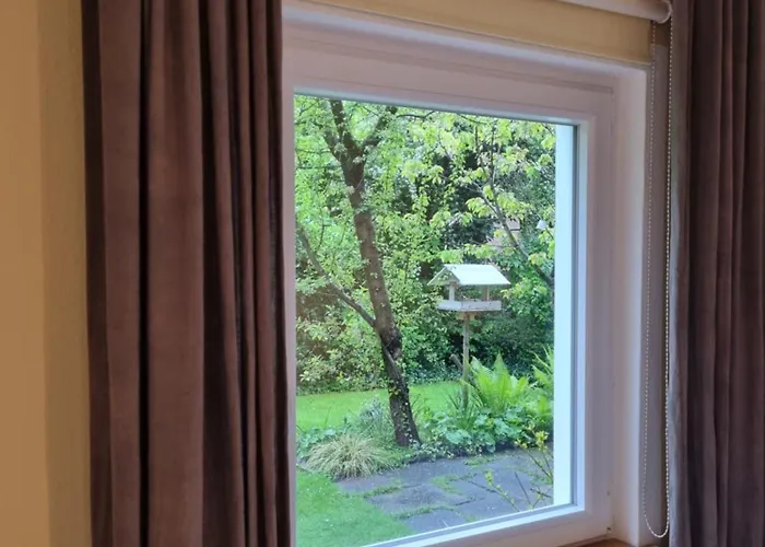 Stadtnahe Mit Garten Und Parkplatz Oldenburg