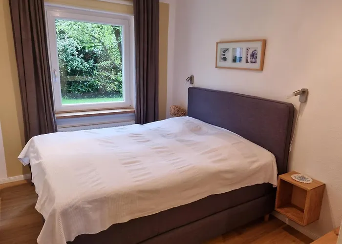 Stadtnahe Mit Garten Und Parkplatz Lejlighed